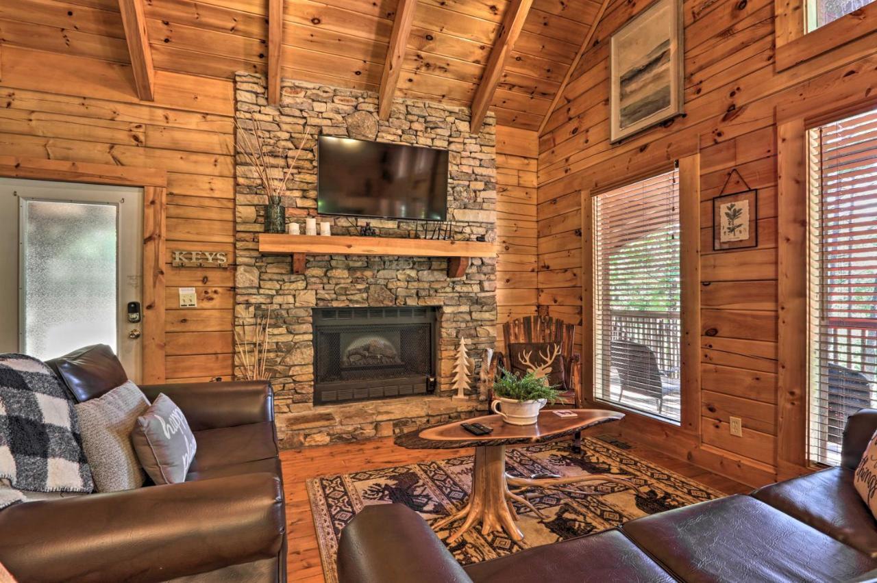 Sevierville Cabin With Deck Minutes To Pigeon Forge 外观 照片