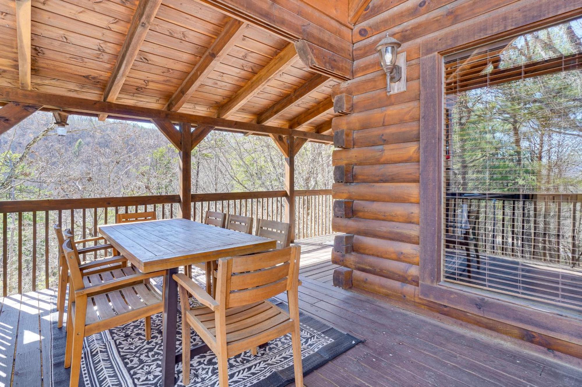 Sevierville Cabin With Deck Minutes To Pigeon Forge 外观 照片